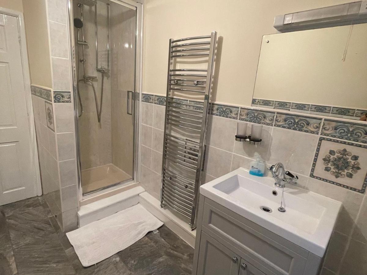 Ffynnonlwyd Cottage Llangynin Zewnętrze zdjęcie