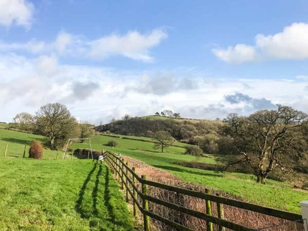 Ffynnonlwyd Cottage Llangynin Zewnętrze zdjęcie