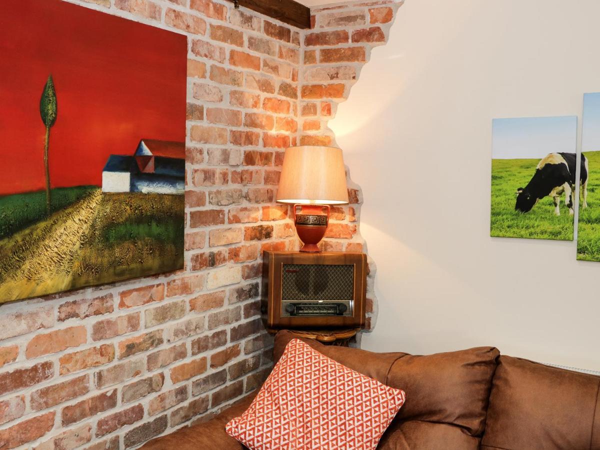 Ffynnonlwyd Cottage Llangynin Zewnętrze zdjęcie
